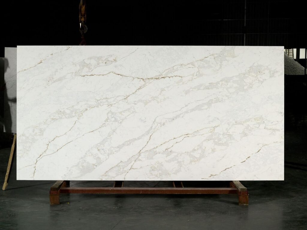 Calacatta Superiore Quartz Direct Slab