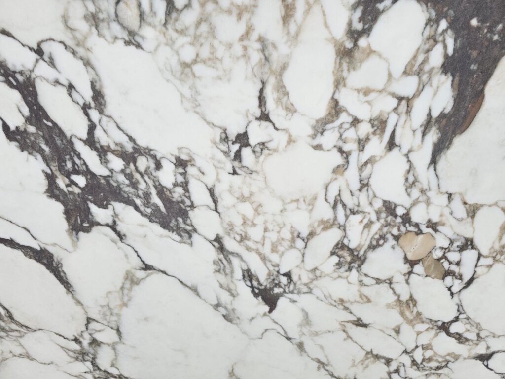 Calacatta Viola 3D Quartz Direct Granite Slabs Uk Close2