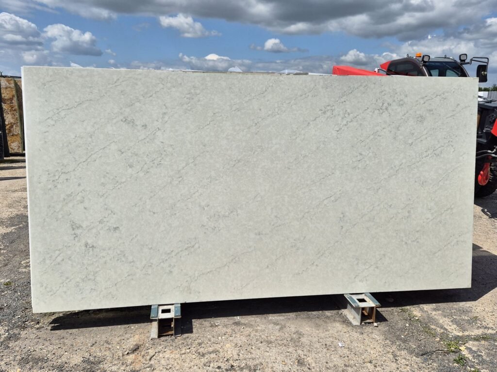 Carrara Rafaello Quartz Slab