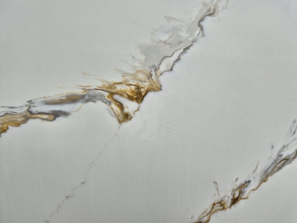 Palissandro White Quartz Direct Granite Slabs Uk Close2
