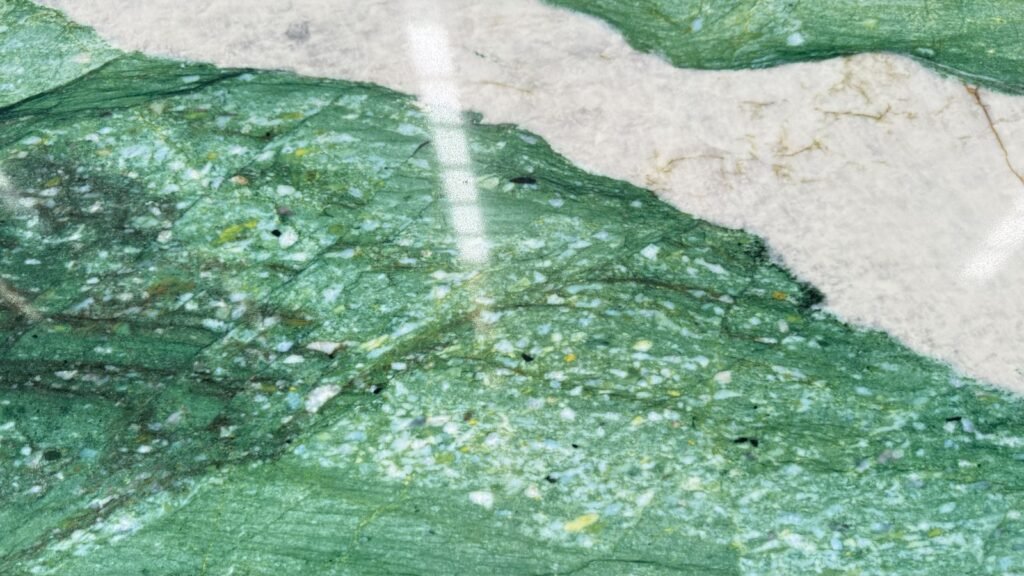 Patagonia Green Quartz Direct Granite Slabs Uk Close2