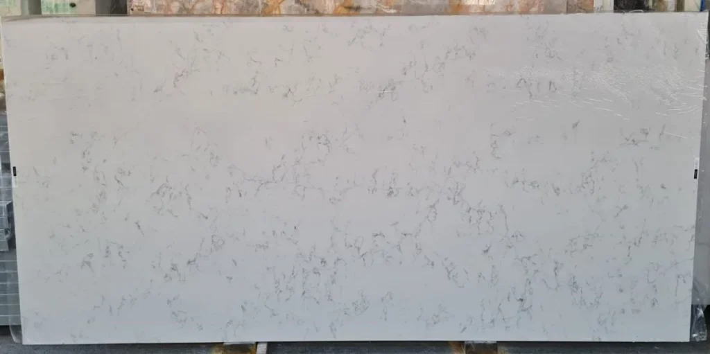 Quartz Compac Unique Carrara (QUACO-5)